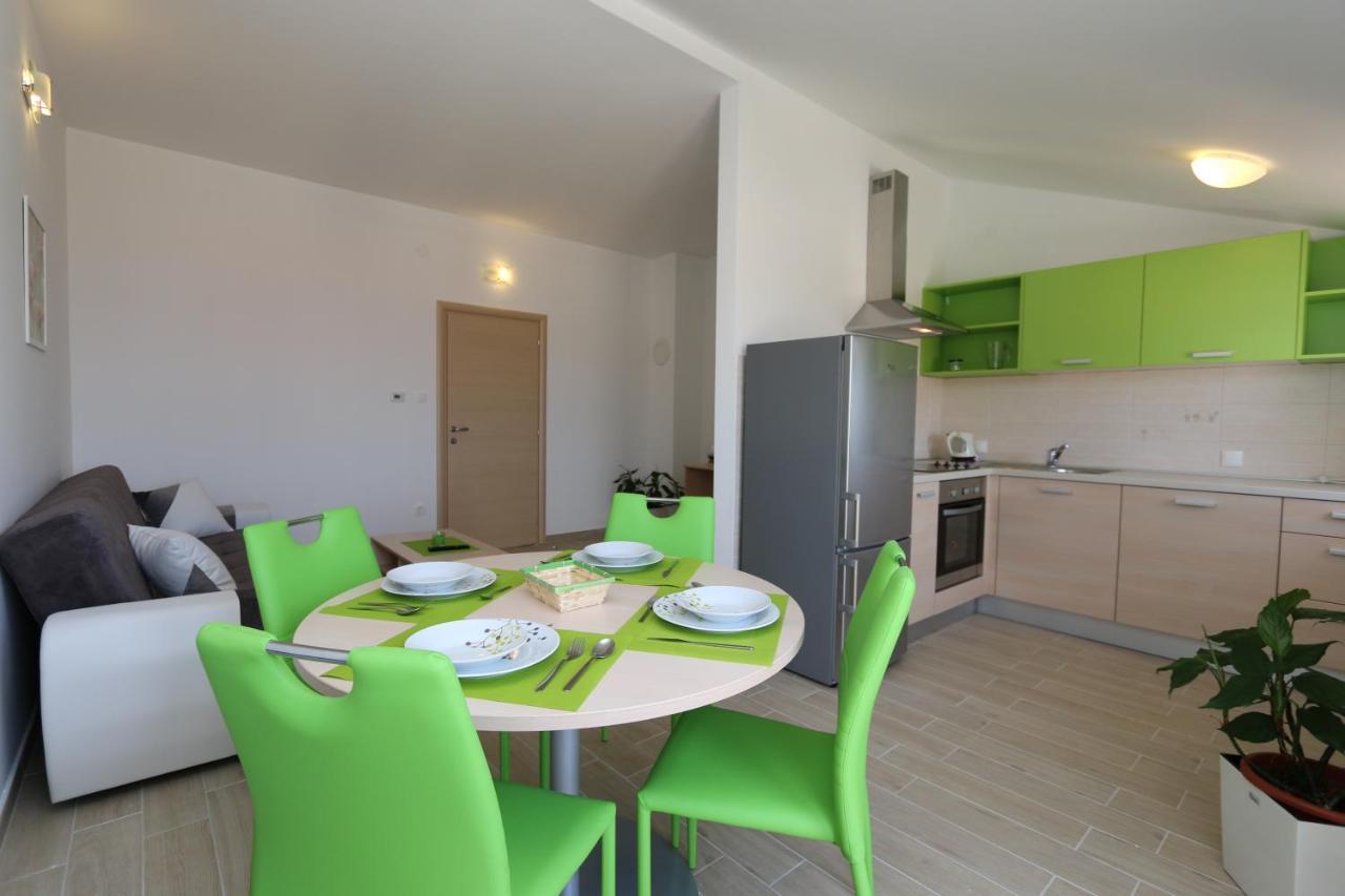 Apartments Sucic Iva I Tea Soline  Luaran gambar