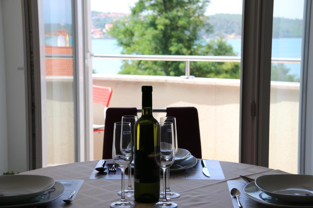 Apartments Sucic Iva I Tea Soline  Luaran gambar