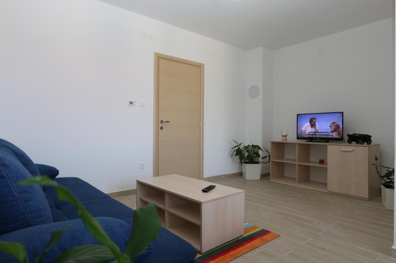 Apartments Sucic Iva I Tea Soline  Luaran gambar