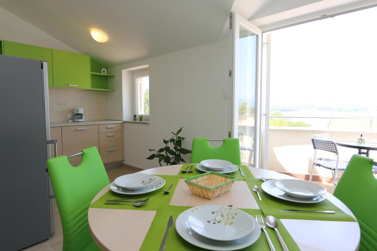 Apartments Sucic Iva I Tea Soline  Luaran gambar